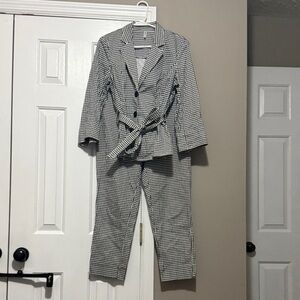 Passport Monochrome Checkered Pantsuit